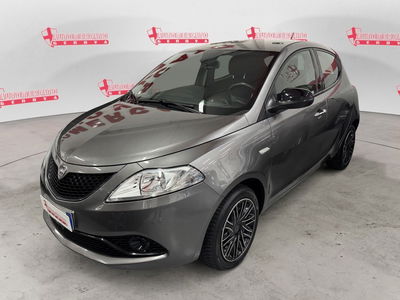 Lancia Ypsilon 1.2 69 CV 5 porte Gold usata