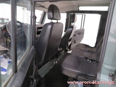 Land Rover Defender 110 2.4 TD4 Station Wagon E (14)