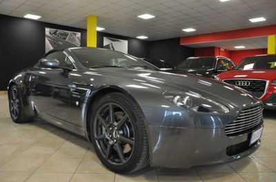 Aston Martin V8 Vantage Cabrio V8 Vantage Roadster Sportshift usata