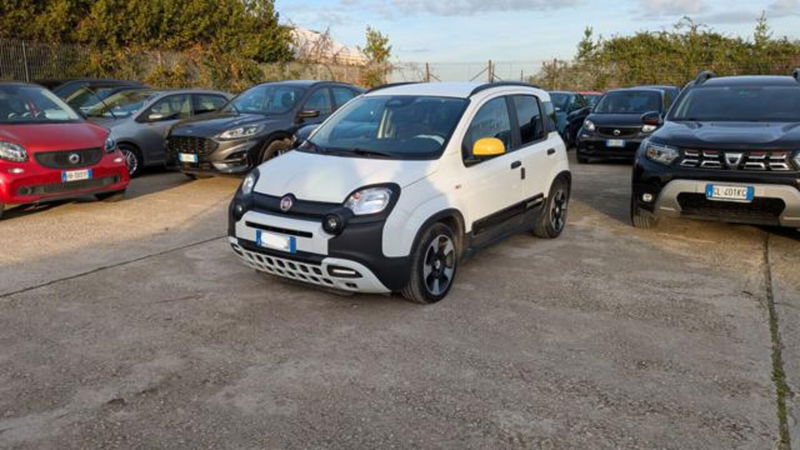 Fiat Panda Cross 1.0 firefly hybrid Cross s&s 70cv 5p.ti