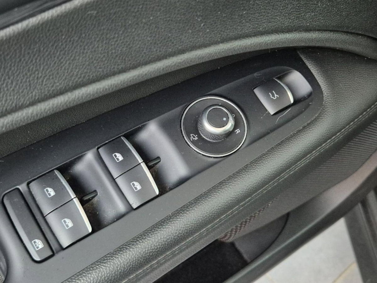 Alfa Romeo Stelvio Stelvio 2.2 Turbodiesel 190 CV AT8 Q4 Super Business (19)