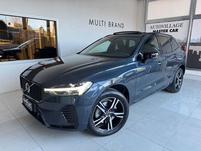 Volvo XC60 B4 (d) AWD automatico Plus Dark usata