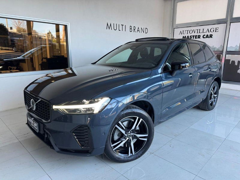 Volvo XC60 B4 (d) AWD automatico Plus Dark