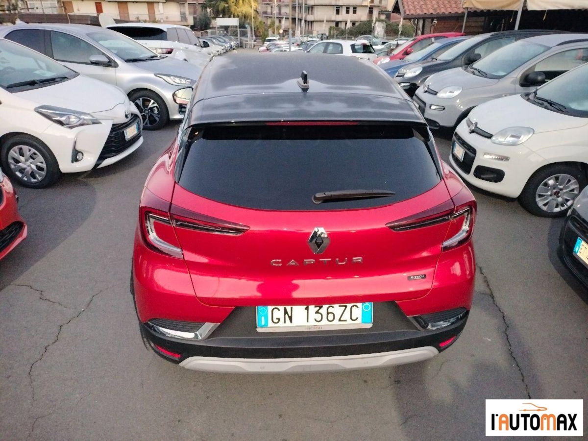 Renault Captur Full Hybrid E-Tech 145 CV Intens (7)