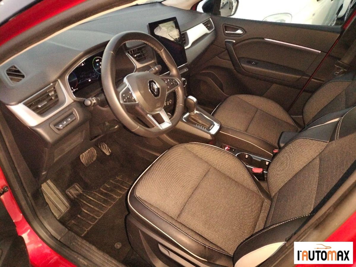 Renault Captur Full Hybrid E-Tech 145 CV Intens (8)