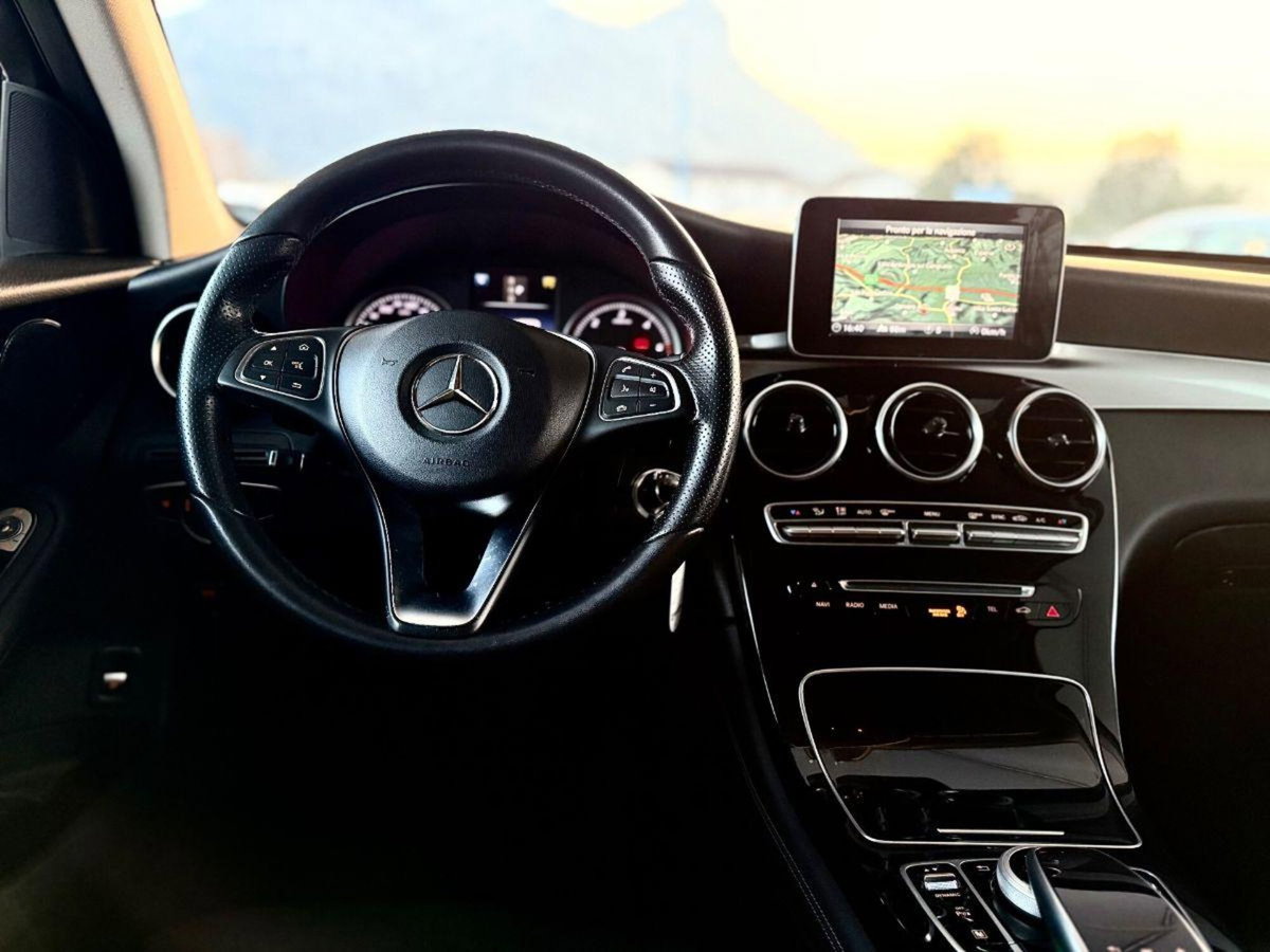 Mercedes-Benz GLC Coupé 220 d 4Matic Coupé Premium (15)