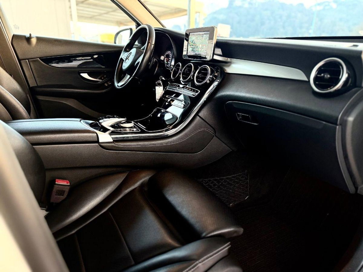 Mercedes-Benz GLC Coupé 220 d 4Matic Coupé Premium (17)