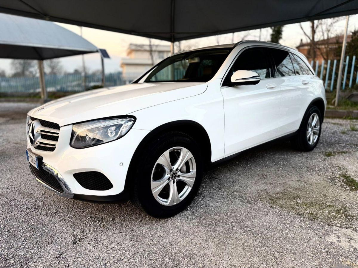 Mercedes-Benz GLC Coupé 220 d 4Matic Coupé Premium (3)