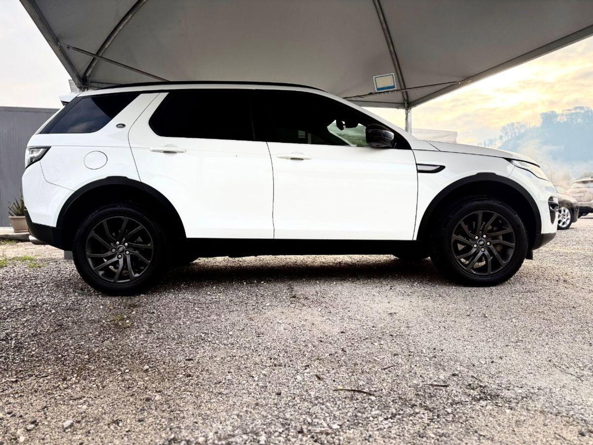 Land Rover Discovery Sport 2.2 TD4 S (4)