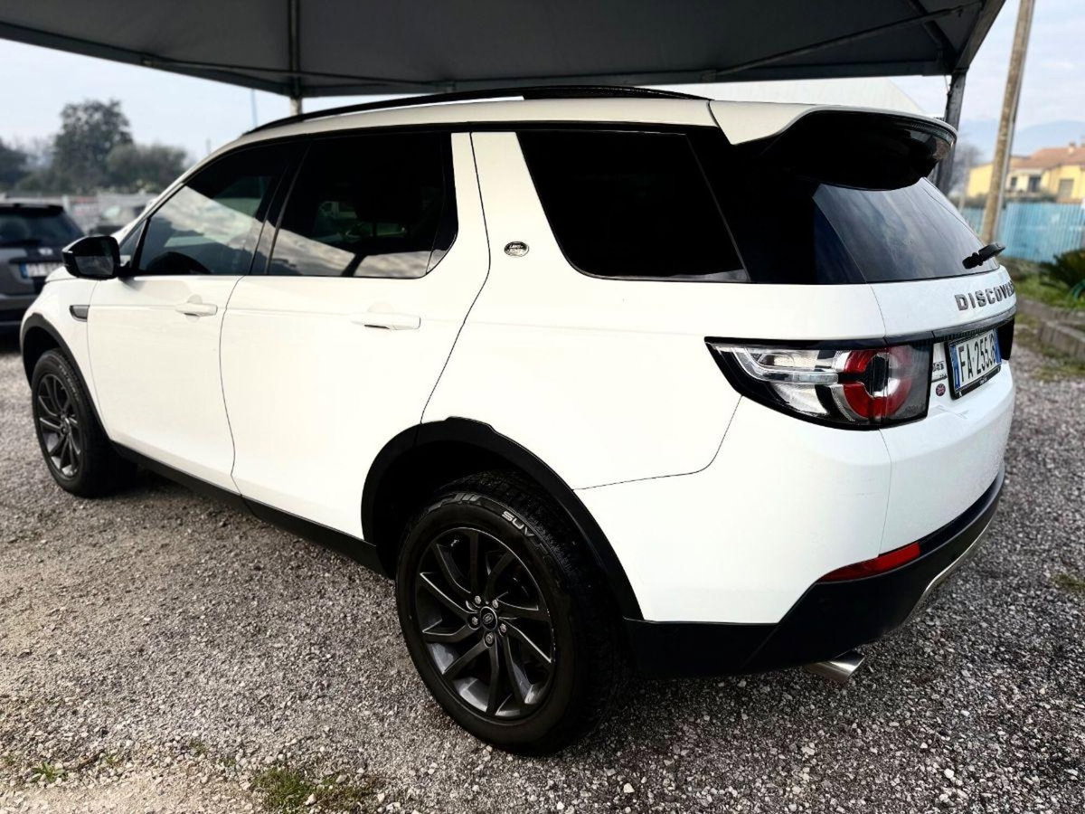 Land Rover Discovery Sport 2.2 TD4 S (8)