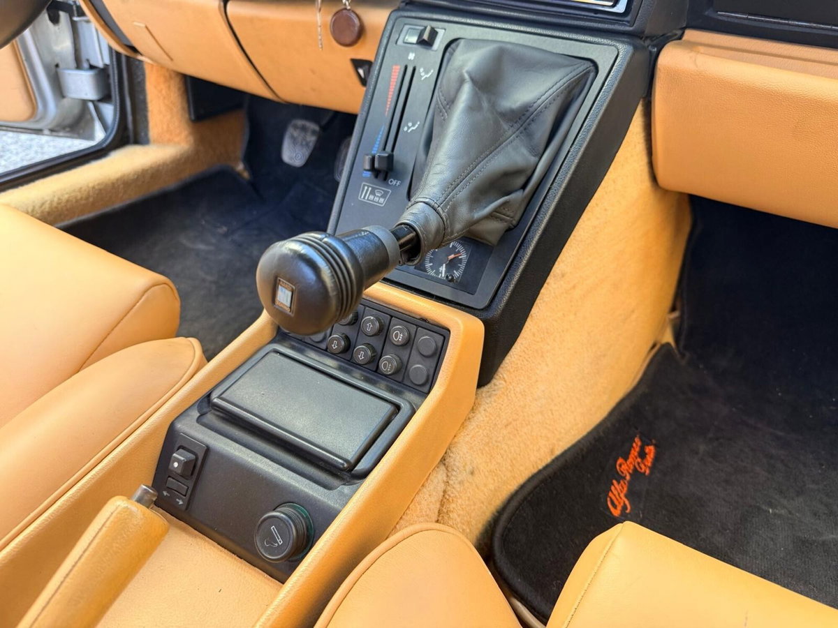 Alfa Romeo Spider 2.0i (15)