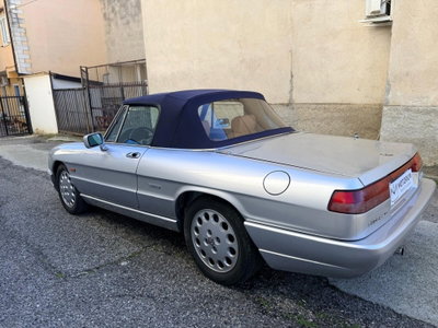 Alfa Romeo Spider 2.0i (2)