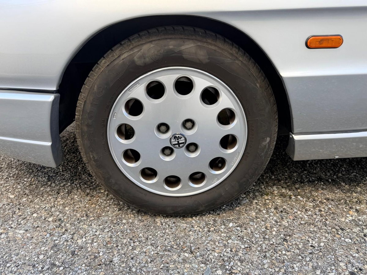 Alfa Romeo Spider 2.0i (6)