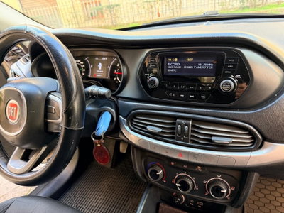 Fiat Tipo Tipo 1.6 Mjt S&S 5 porte Easy (17)
