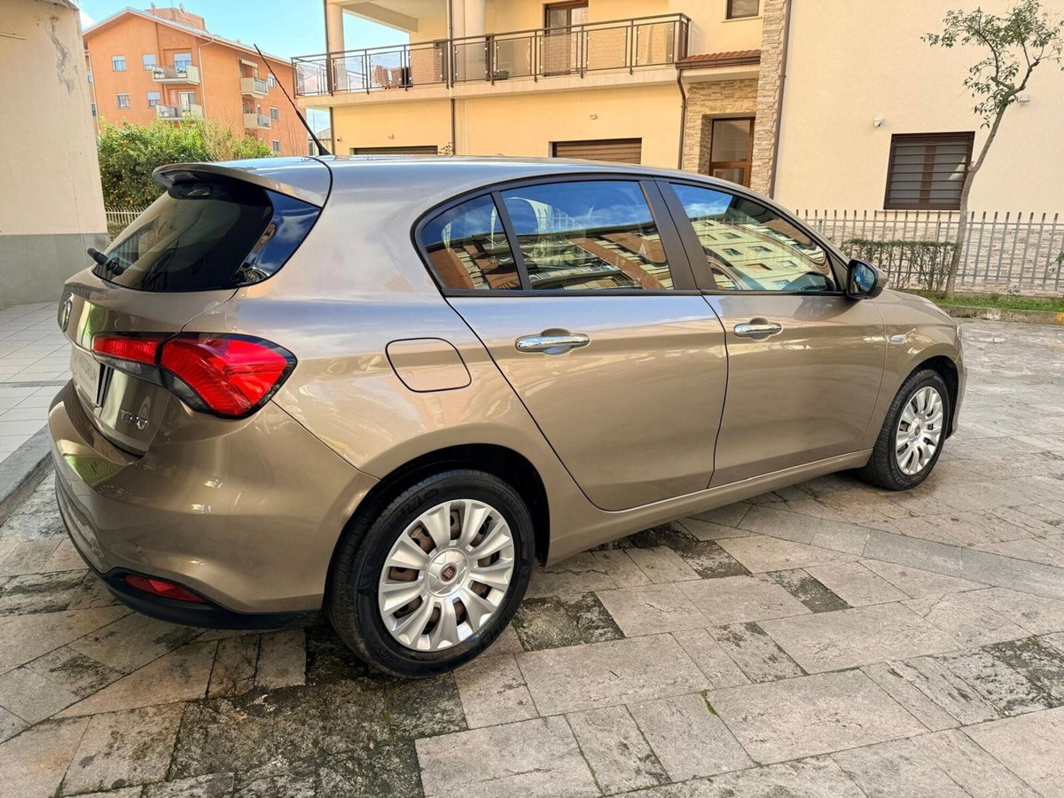 Fiat Tipo Tipo 1.6 Mjt S&S 5 porte Easy (6)