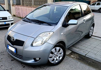 Toyota Yaris 1.Tdi D-4D cat Sol '03 usata