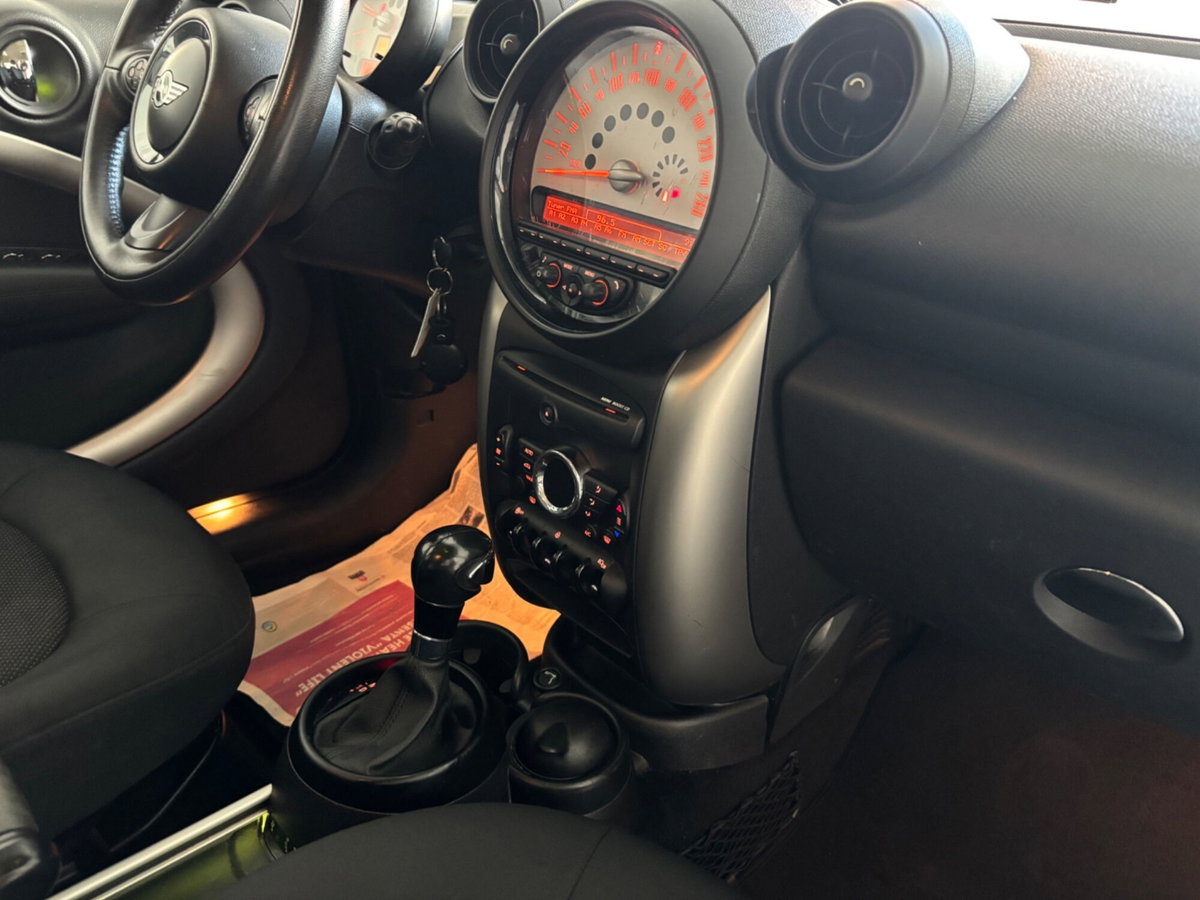 MINI Mini Countryman 2.0 Cooper D Countryman ALL4 Automatica (10)