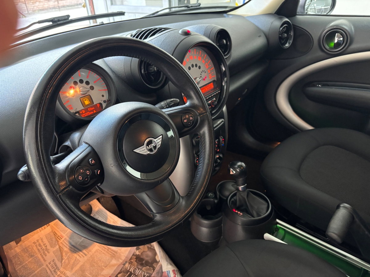 MINI Mini Countryman 2.0 Cooper D Countryman ALL4 Automatica (15)