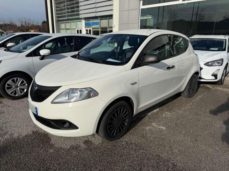 Lancia Ypsilon 1.2 69 CV 5 porte Elefantino Blu