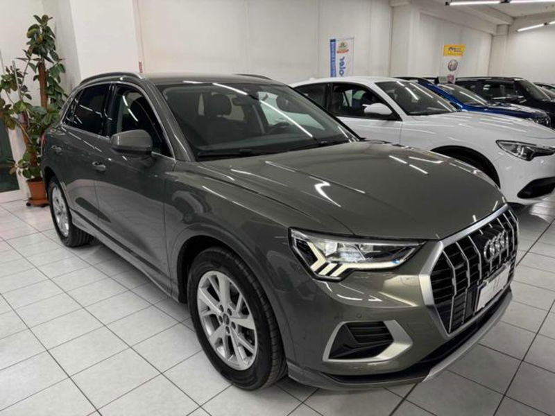 Audi Q3 35 TDI quattro S tronic Business Advanced