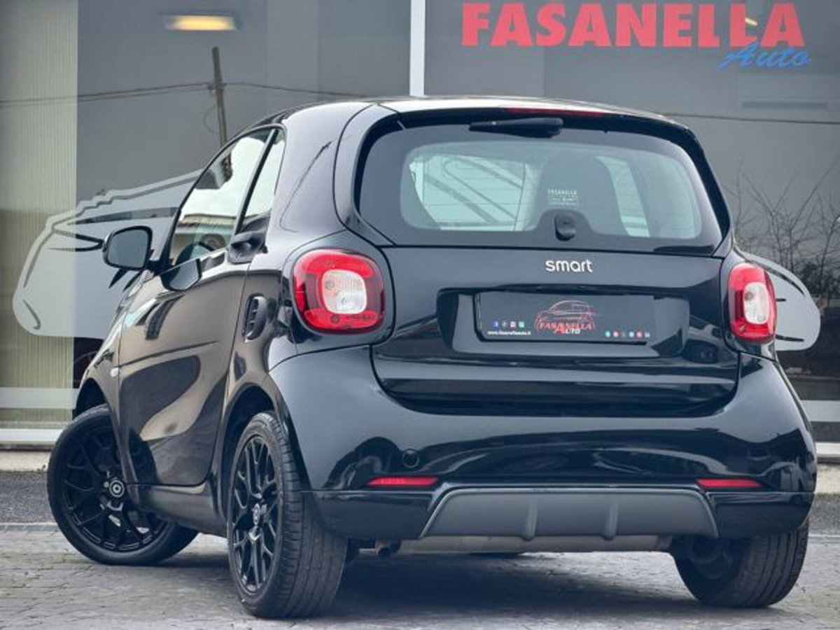smart Fortwo 70 1.0 twinamic Superpassion (11)