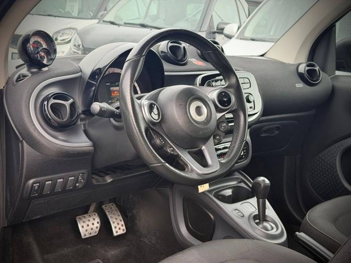 smart Fortwo 70 1.0 twinamic Superpassion (15)