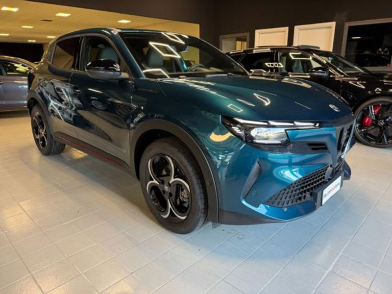 Alfa Romeo Junior 1.2 ibrida Speciale 145cv edct6