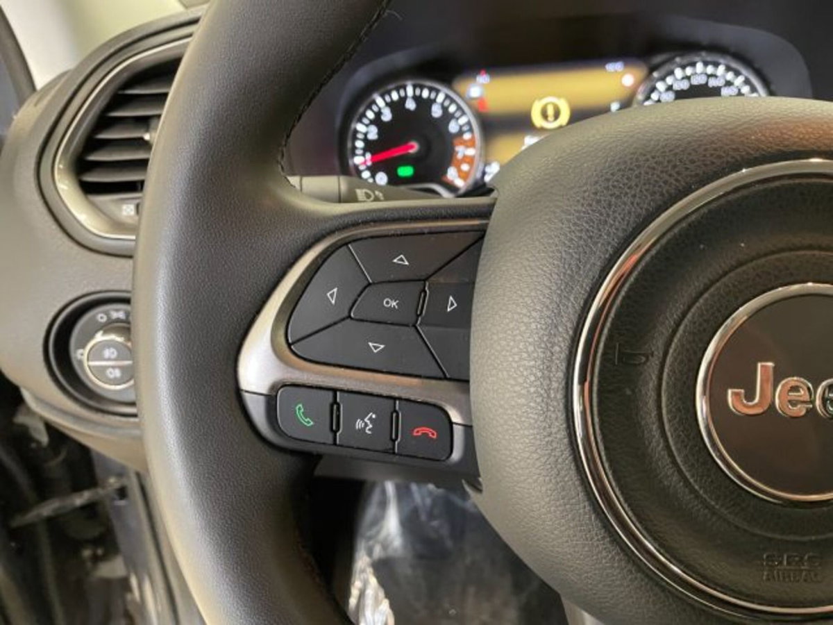 Jeep Renegade 1.5 turbo t4 mhev Renegade 2wd dct (17)