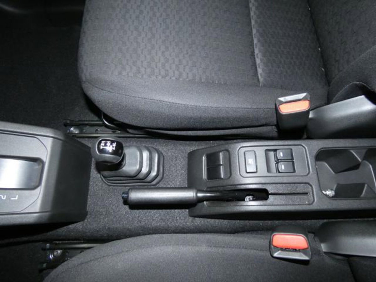 Suzuki Jimny 1.5 Pro 4wd allgrip (18)