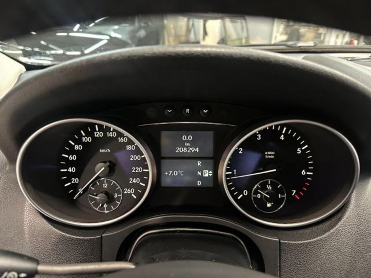 Mercedes-Benz Classe ML 350 Chrome (7)