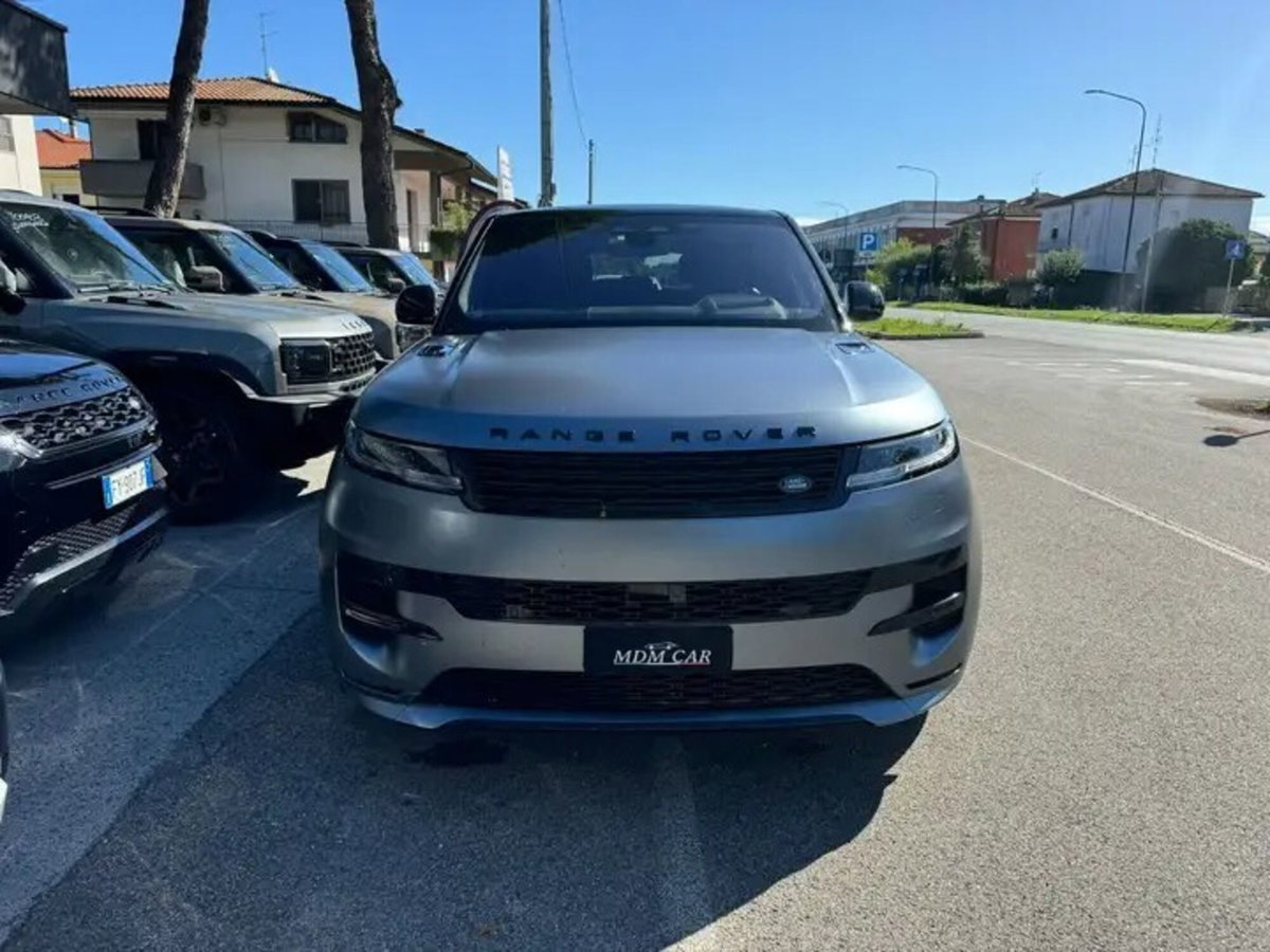 Land Rover Range Rover Sport 3.0D l6 249 CV HSE Dynamic Stealth (2)