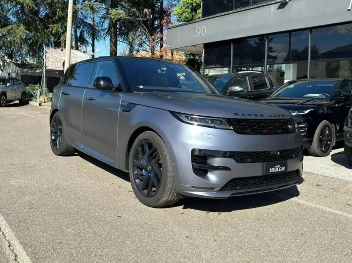 Land Rover Range Rover Sport 3.0D l6 249 CV HSE Dynamic Stealth (8)