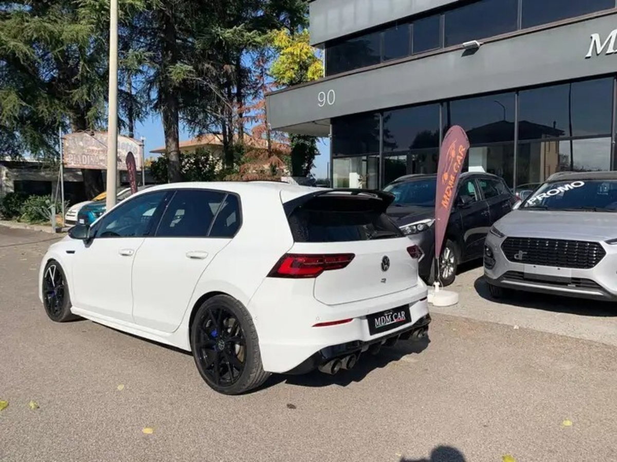 Volkswagen Golf 2.0 TSI R DSG 4Motion 20 years (3)