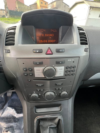 Opel Zafira 1.6 16V ecoM 94CV Enjoy (18)