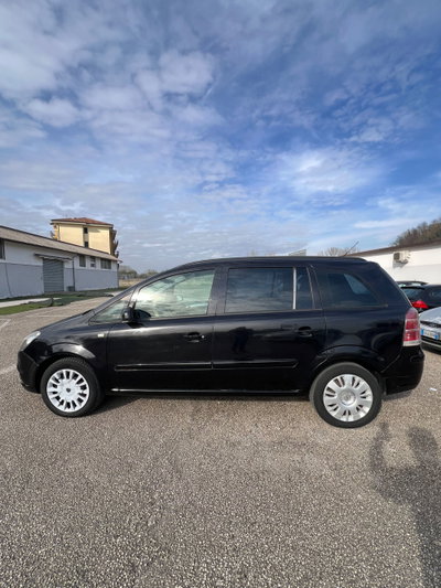 Opel Zafira 1.6 16V ecoM 94CV Enjoy (9)