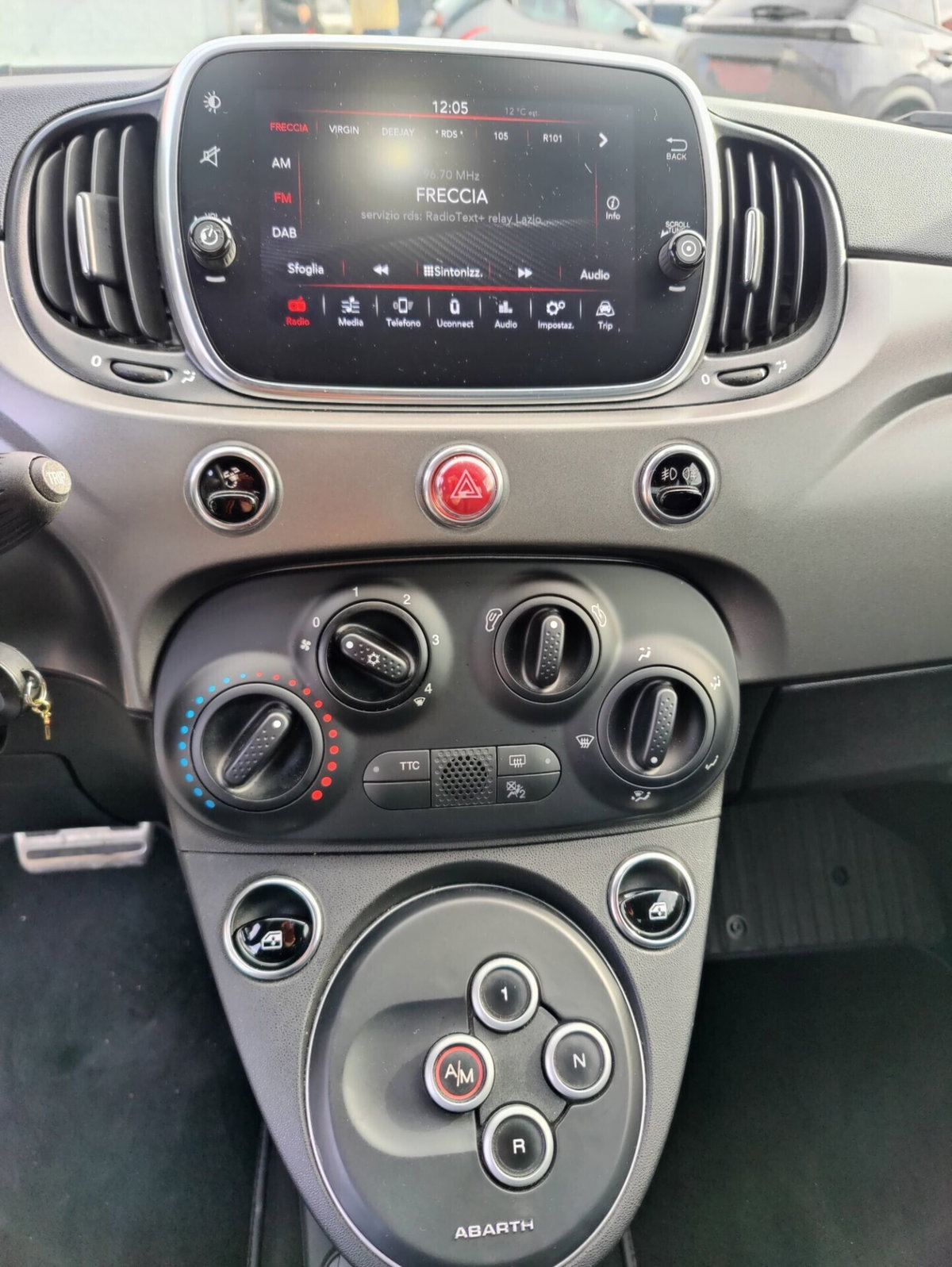 Abarth 595 595 1.4 Turbo T-Jet 165 CV (10)