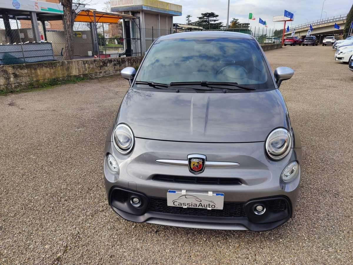 Abarth 595 595 1.4 Turbo T-Jet 165 CV (2)