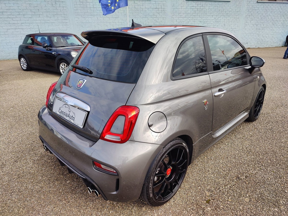 Abarth 595 595 1.4 Turbo T-Jet 165 CV (4)