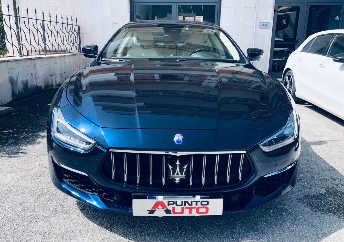 Maserati Ghibli Ghibli L4 330 CV MHEV Granlusso (17)