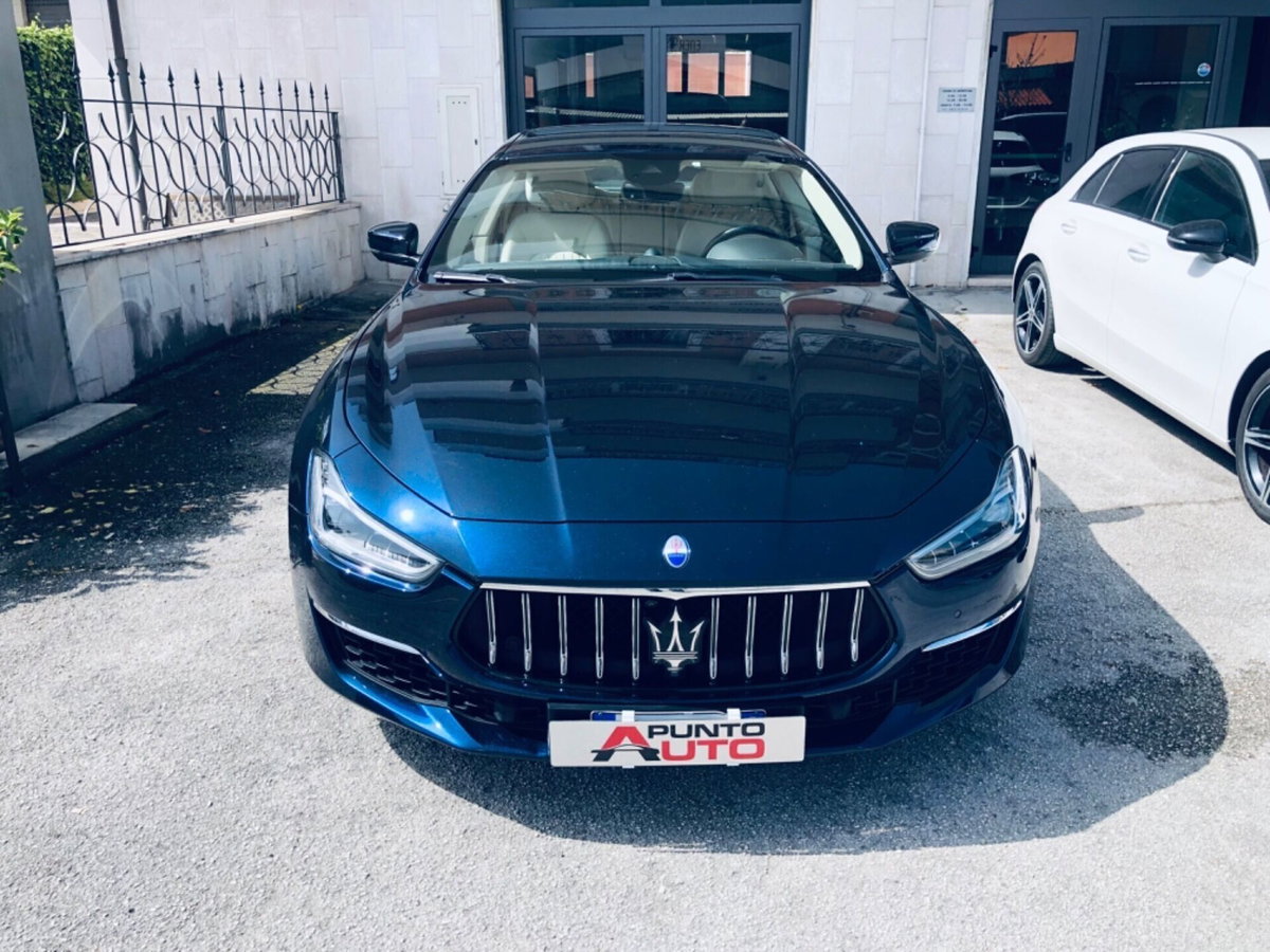 Maserati Ghibli Ghibli L4 330 CV MHEV Granlusso (18)