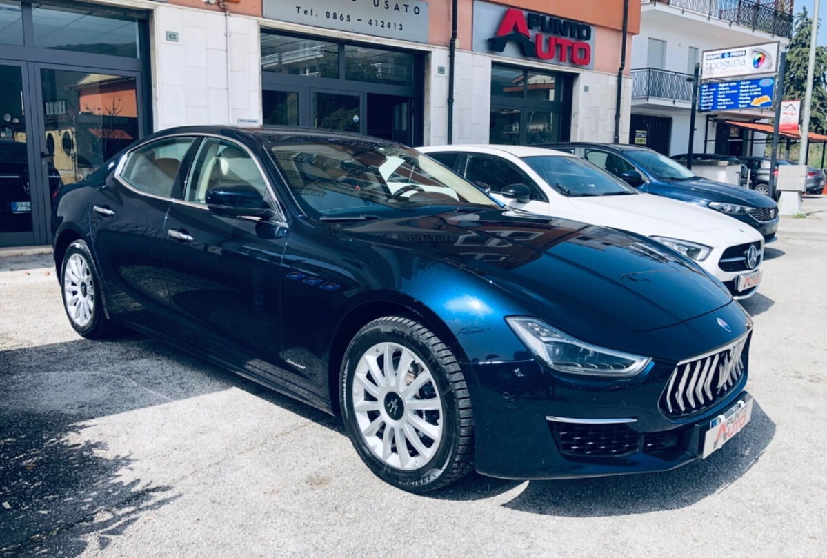 Maserati Ghibli Ghibli L4 330 CV MHEV Granlusso (20)