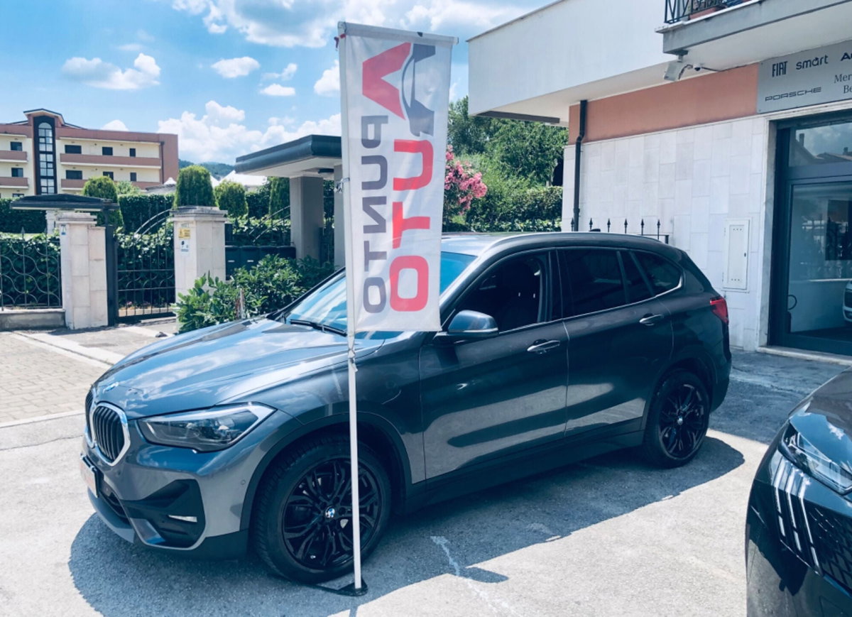 BMW X1 sDrive18d Sport (13)