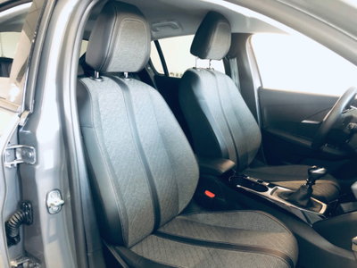 Peugeot 208 PureTech 100 Stop&Start 5 porte Allure (13)