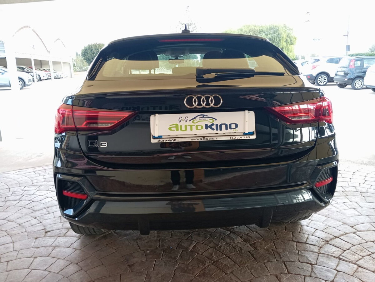 Audi Q3 Sportback 35 TDI quattro S tronic Business Plus (2)