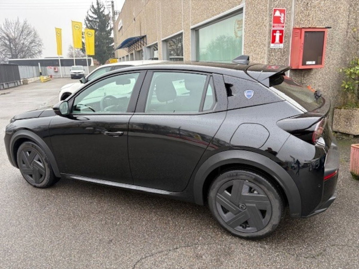 Lancia Ypsilon 1.2 mhev Edizione Cassina e-dct (10)