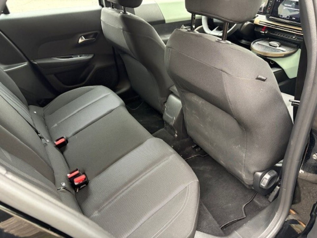 Lancia Ypsilon 1.2 mhev Edizione Cassina e-dct (15)