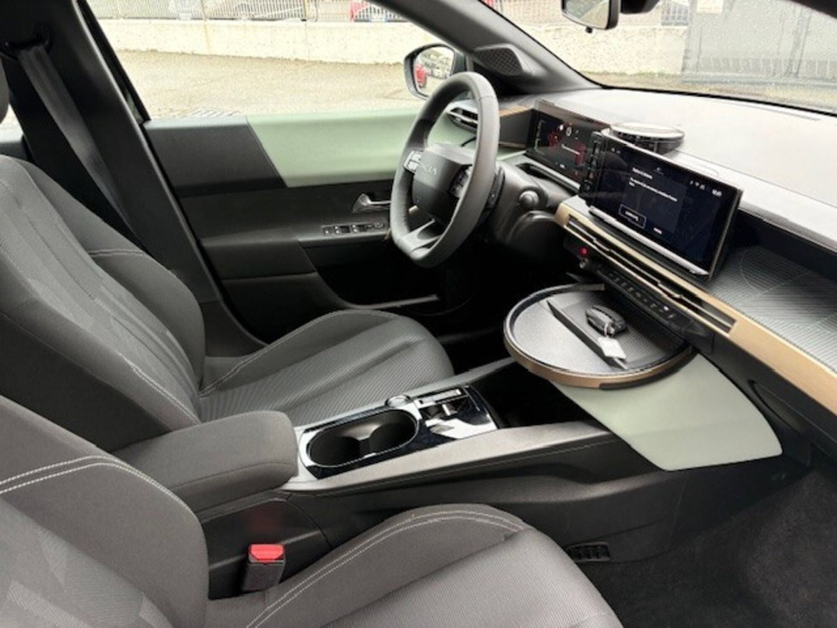 Lancia Ypsilon 1.2 mhev Edizione Cassina e-dct (17)