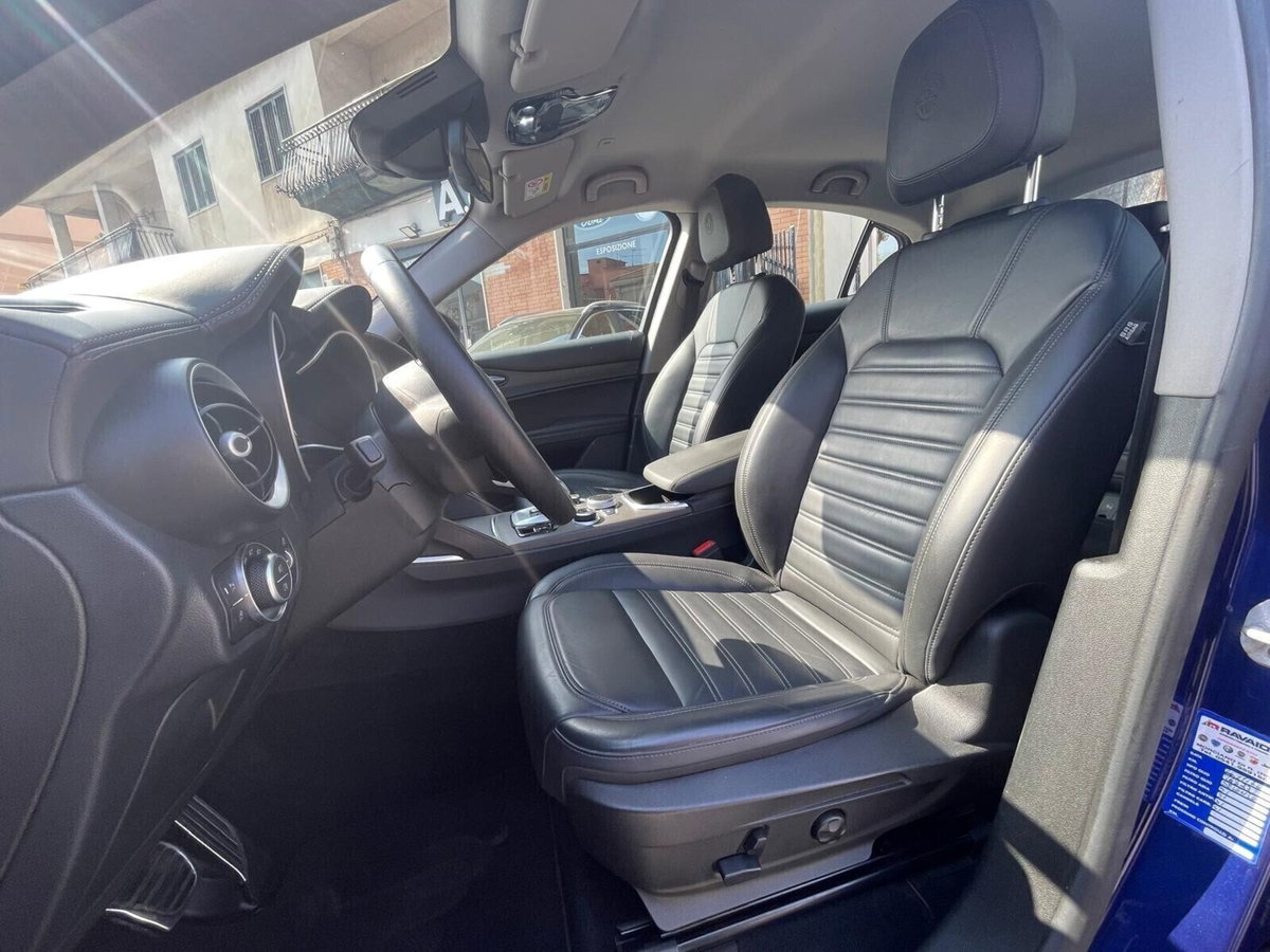 Alfa Romeo Stelvio Stelvio 2.2 Turbodiesel 190 CV AT8 Q4 Ti (11)