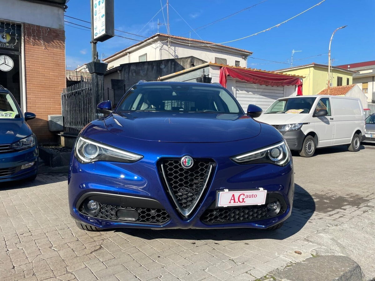 Alfa Romeo Stelvio Stelvio 2.2 Turbodiesel 190 CV AT8 Q4 Ti (2)