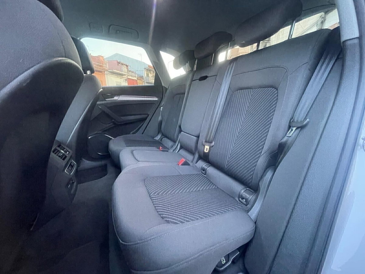 Audi Q5 35 TDI S tronic Business Advanced (11)